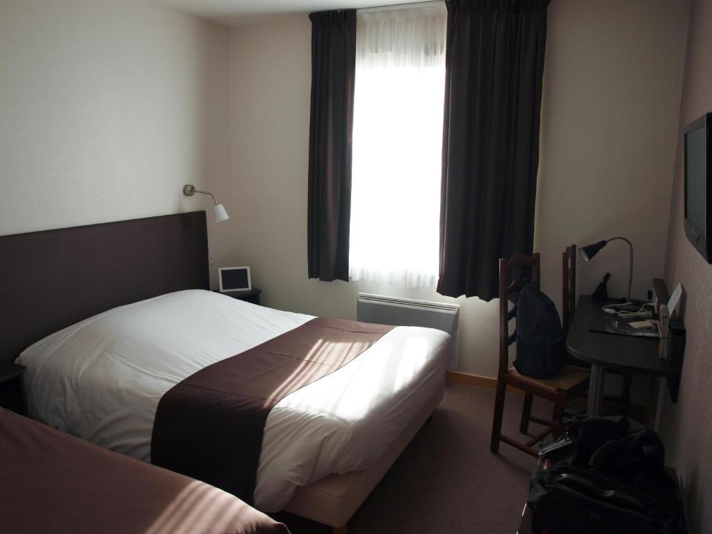 Logis Hotel Lodge La Valette Cesson-Sevigne Bilik gambar