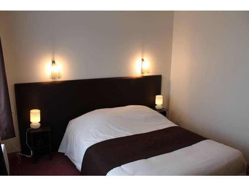 Logis Hotel Lodge La Valette Cesson-Sevigne Luaran gambar